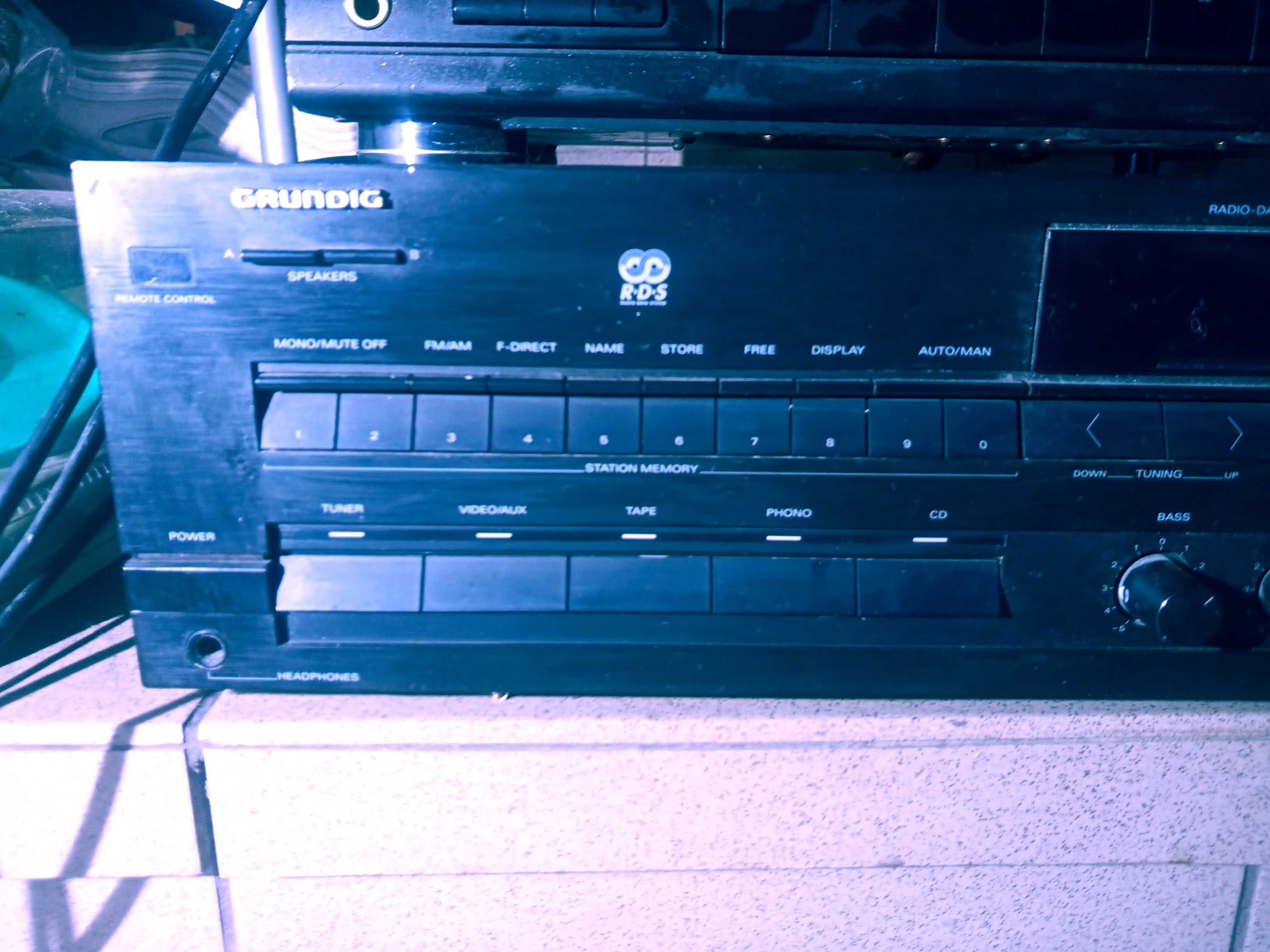 Wzmacniacze JVC AX-71. GRUNDIG R-R303. KENWOOD KA-3750