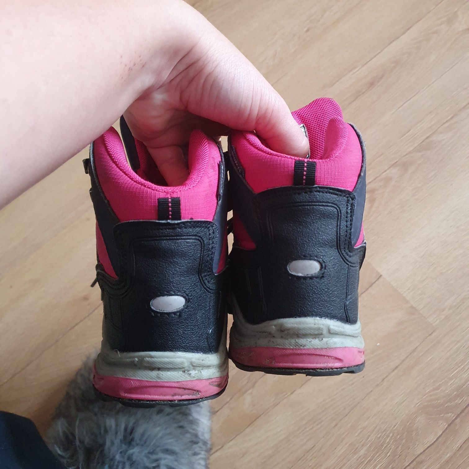 Buty na zimę  i na wiosnę bardzo  wygodne