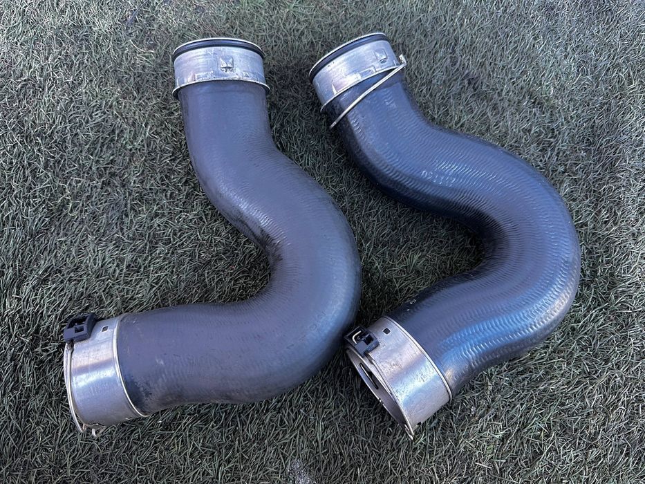 Патрубок інтеркулера Sprinter OM 642 3.0 правий. Мерседес Спрінтер 906