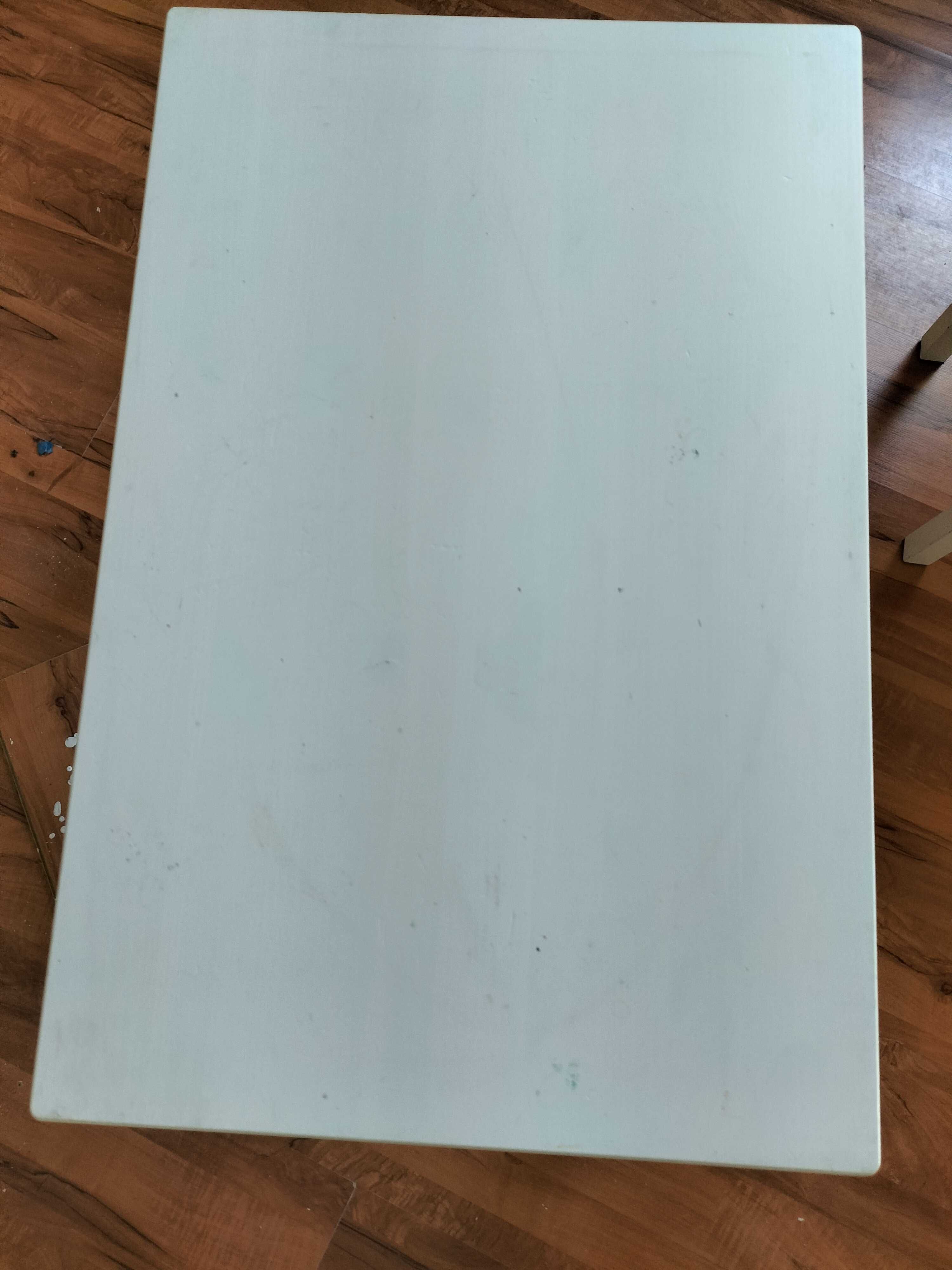Stolik Ikea dziecięcy