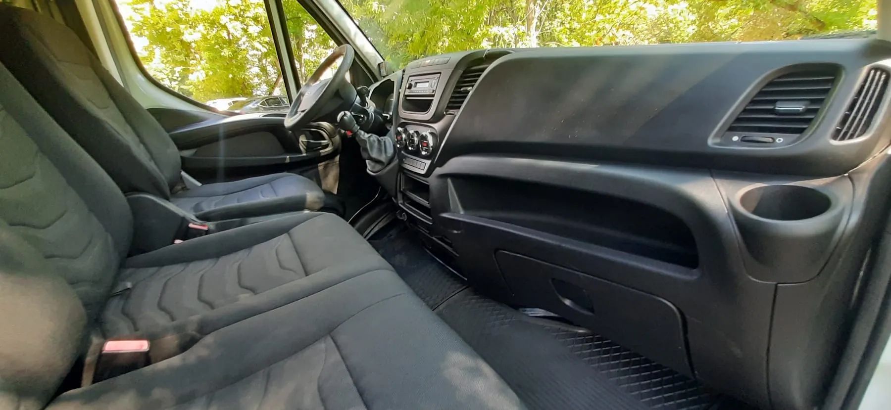 Iveco Daily  2300 cm3 - 150KM - I właściciel - Salon Polska - Bezwypadkowy