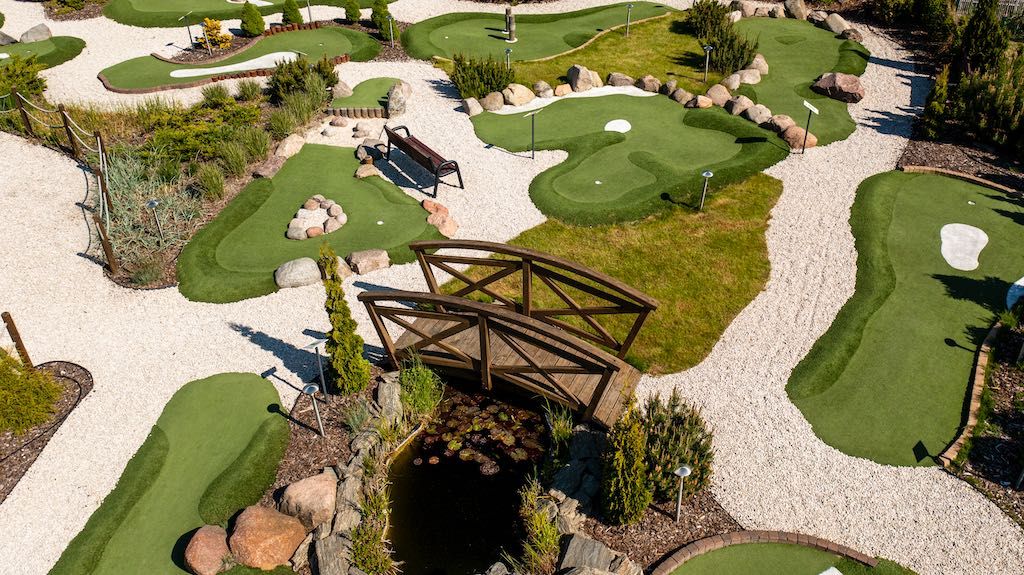 Sprzedam działający biznes - Adventure Golf Park w Łebie
