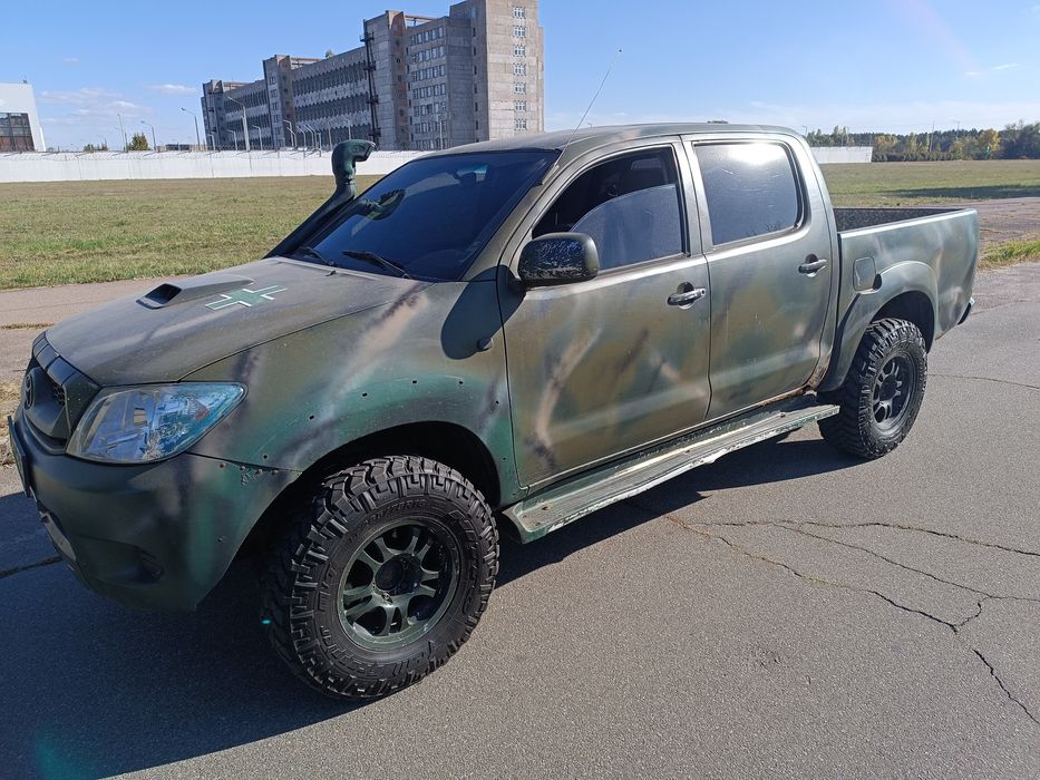 Продам Toyota Hilux