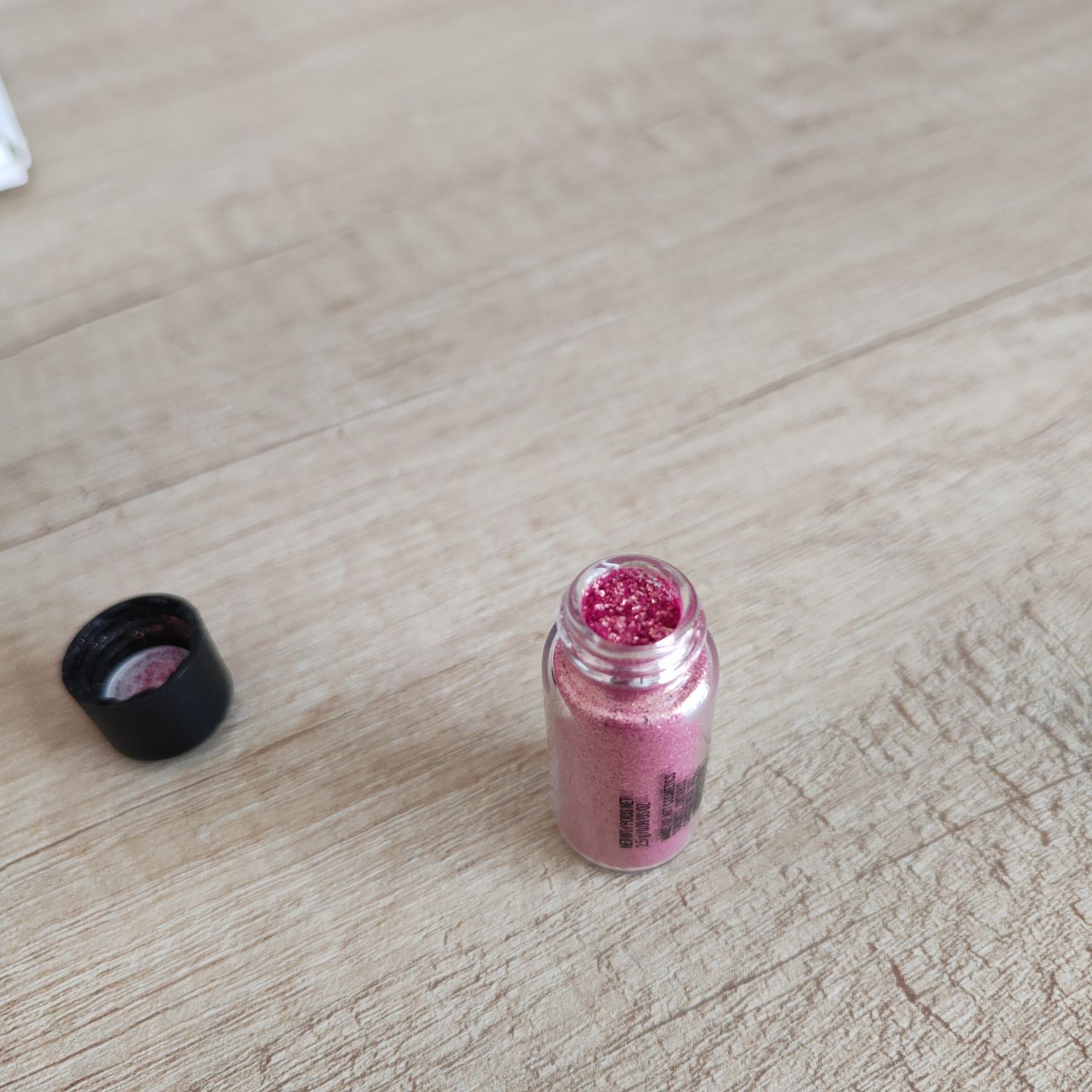 Mac pigment Rose