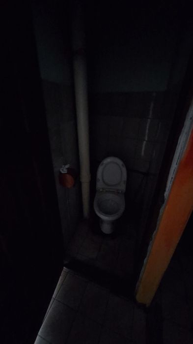 Продається нежитлове приміщення.