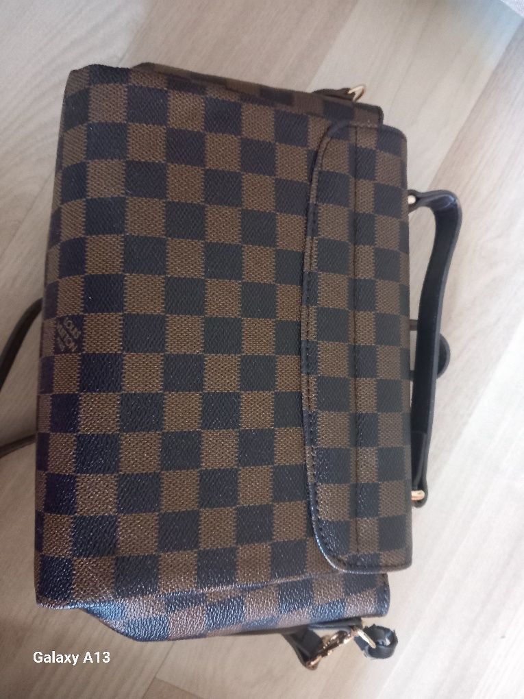 Torebka Louis vuitton krata