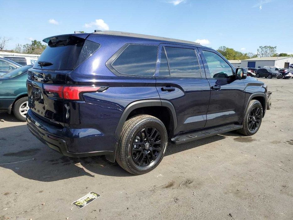 2025 Toyota Sequoia SR5 можно з ПДВ