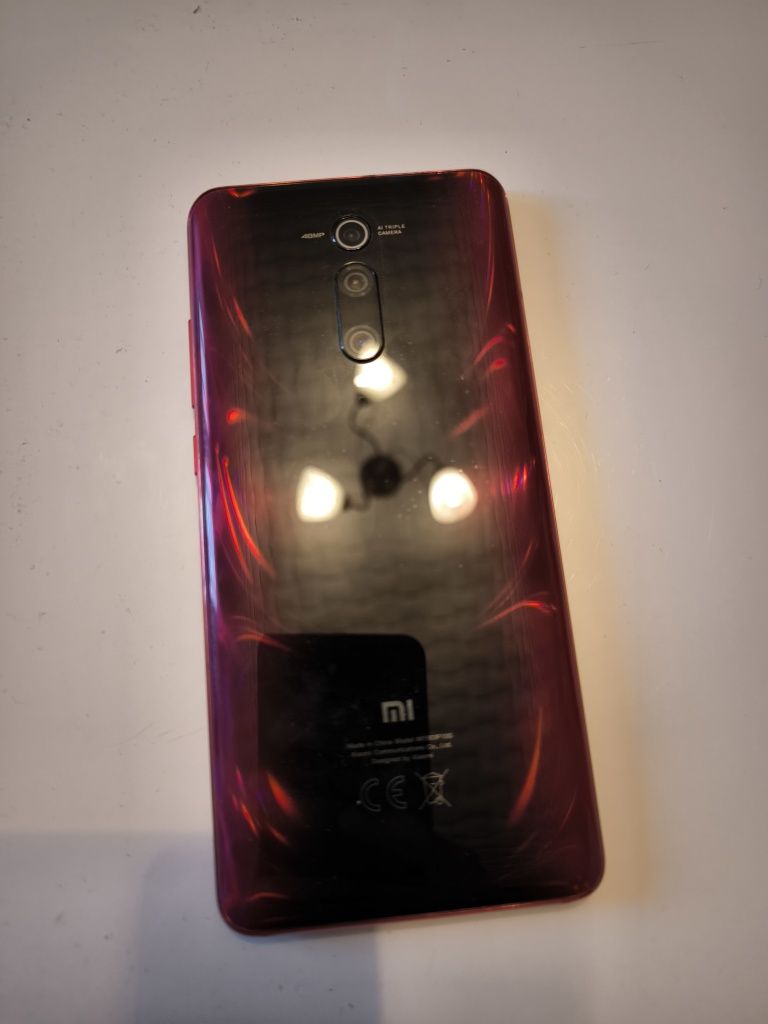 Sprzedam Xiaomi 9T 4/64 GB Dual SIM