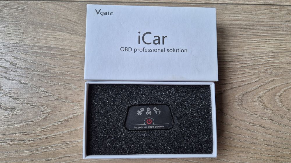 Interfejs diagnostyczny OBD2 Vgate iCar2