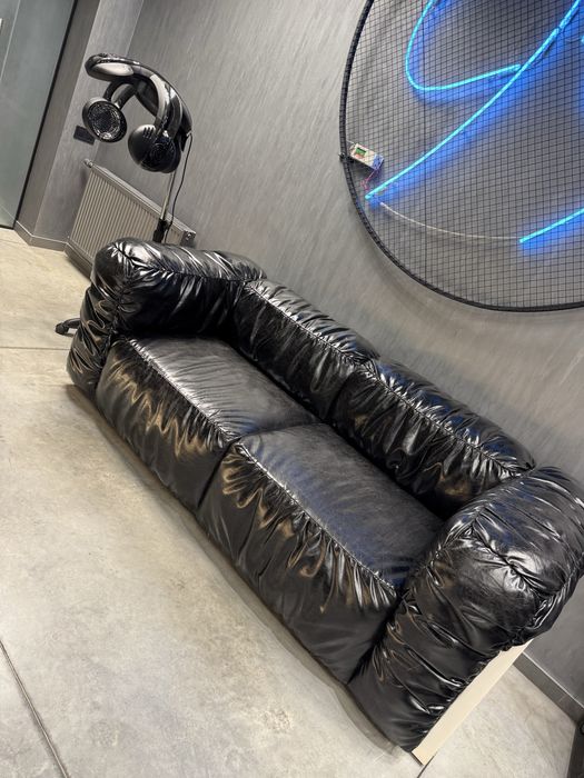 Продам стильний диван