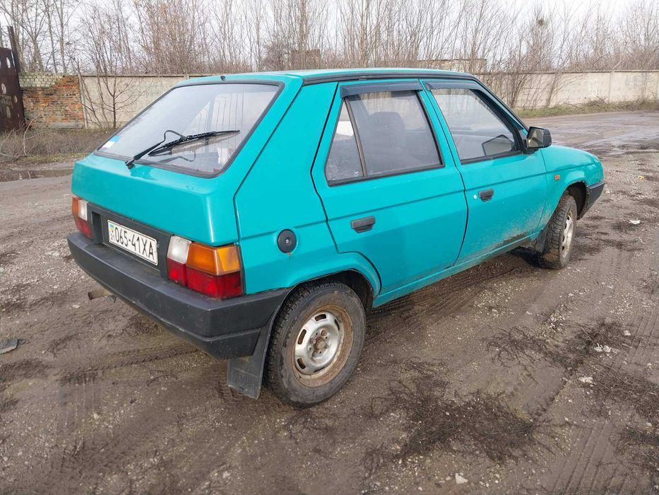 Skoda Favorit 1.3 стан хороший