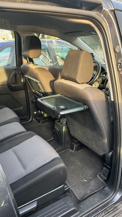 Mazda 5 -  7 Lugares