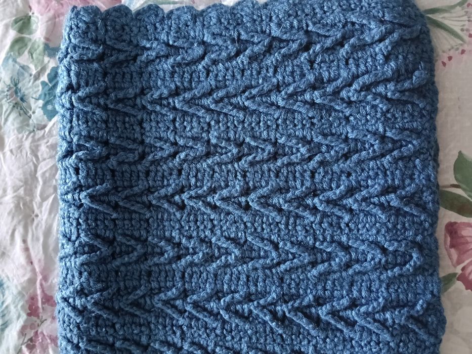 Manta azul lã feita á mão