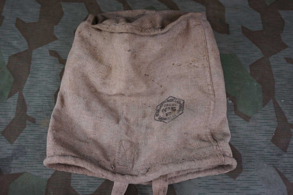 Radzieckie wiadro brezentowe 1944 sygnowane
