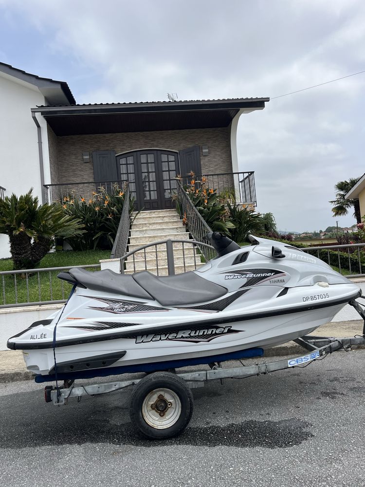 Vendo moto de agua Yamaha 1200 XLT