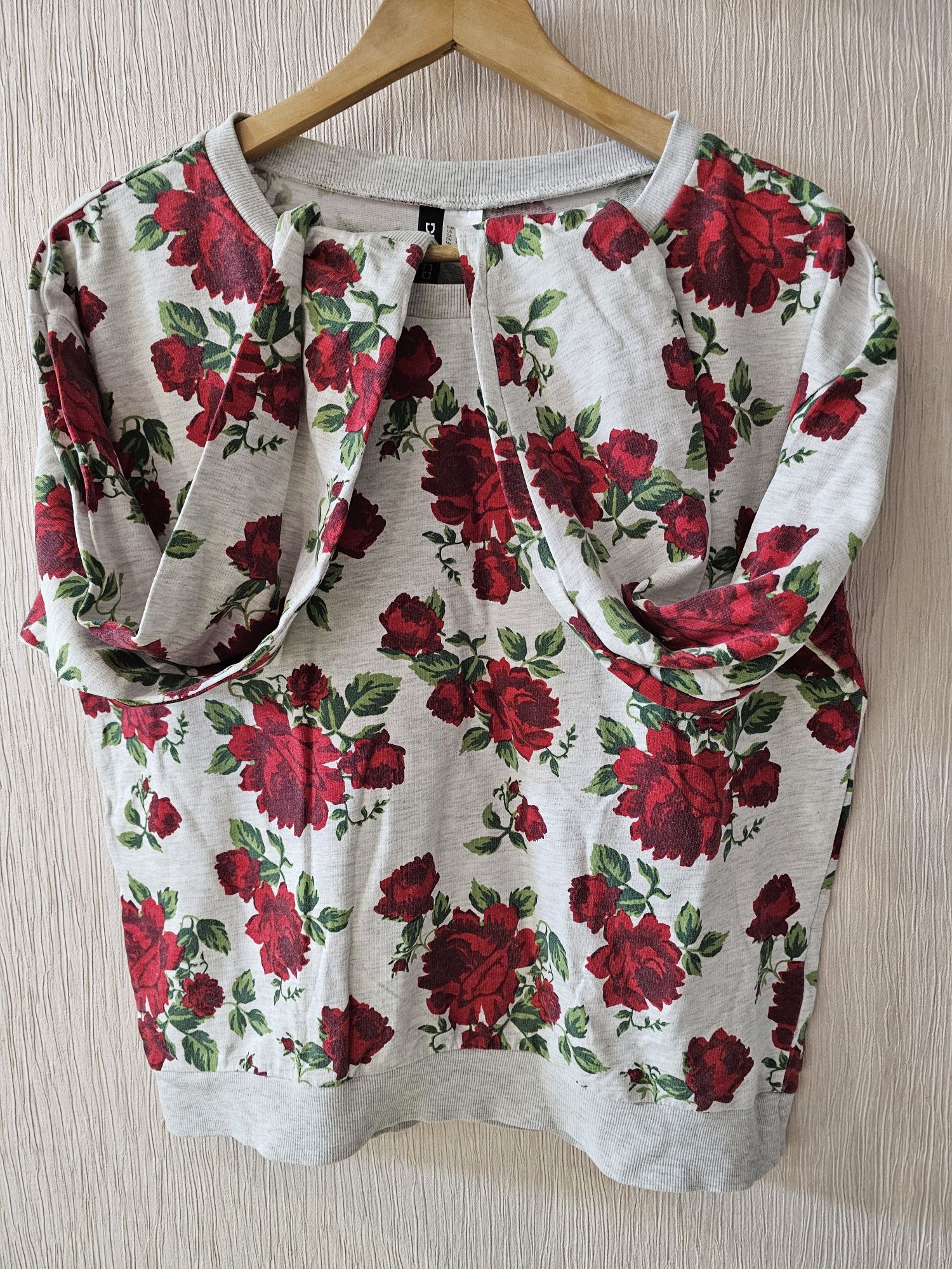 Оверсайз лонгслів з трояндами h&m M