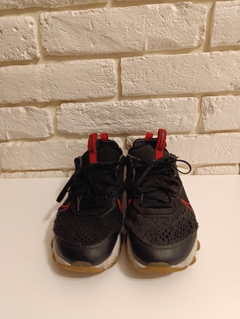 Nike React Vision 38р