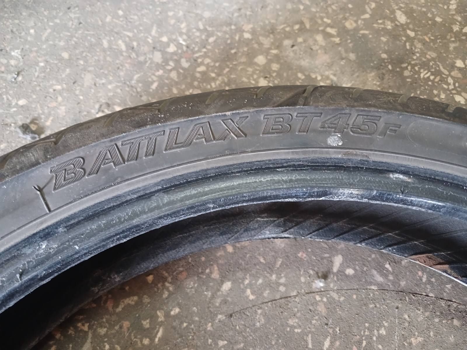 Продам мото шину, покришку, гуму, резину. Bridgestone 110/70-17