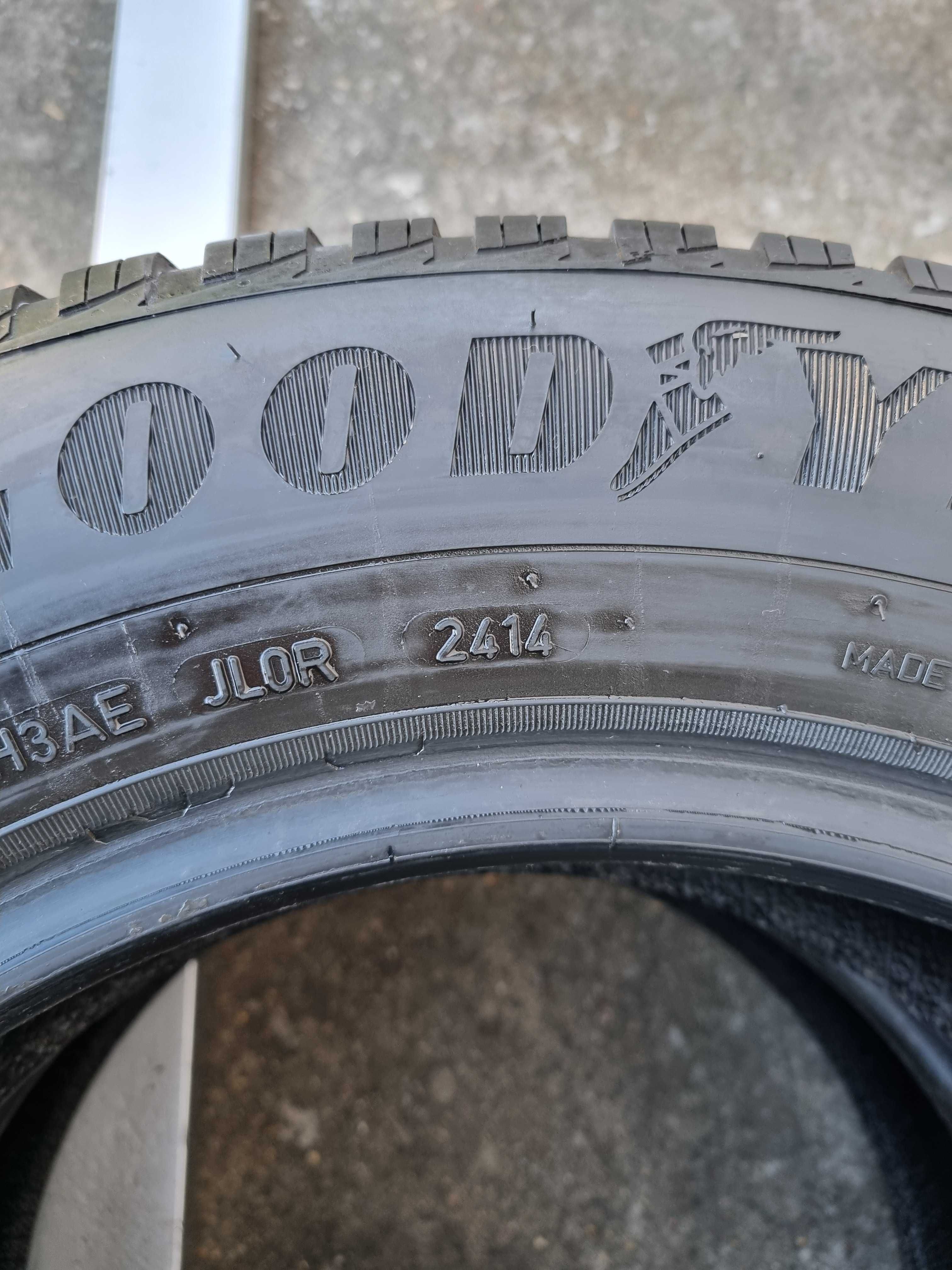Opony zimowe GOODYEAR UltraGrip 9 195/65 R15 91T KOMPLET P360