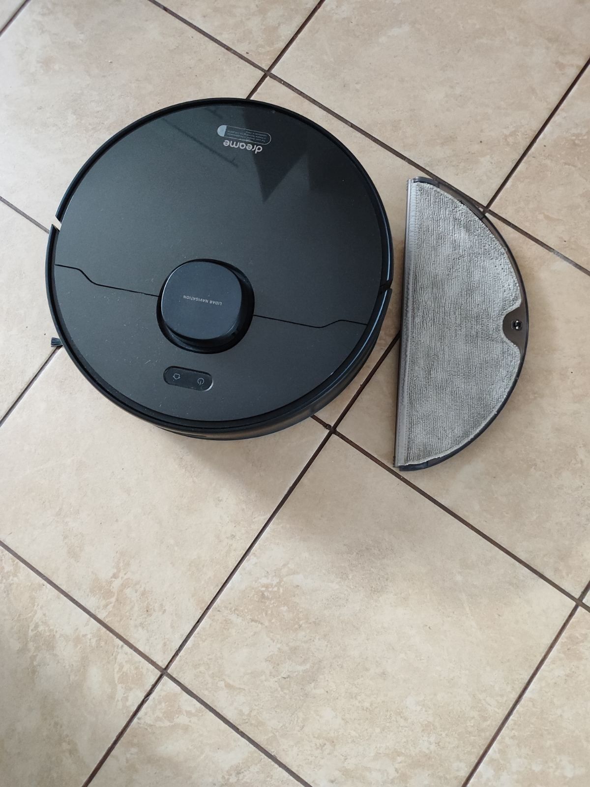 Sprzedam robot sprzątający Dreame D9 max z funkcją mopowania
