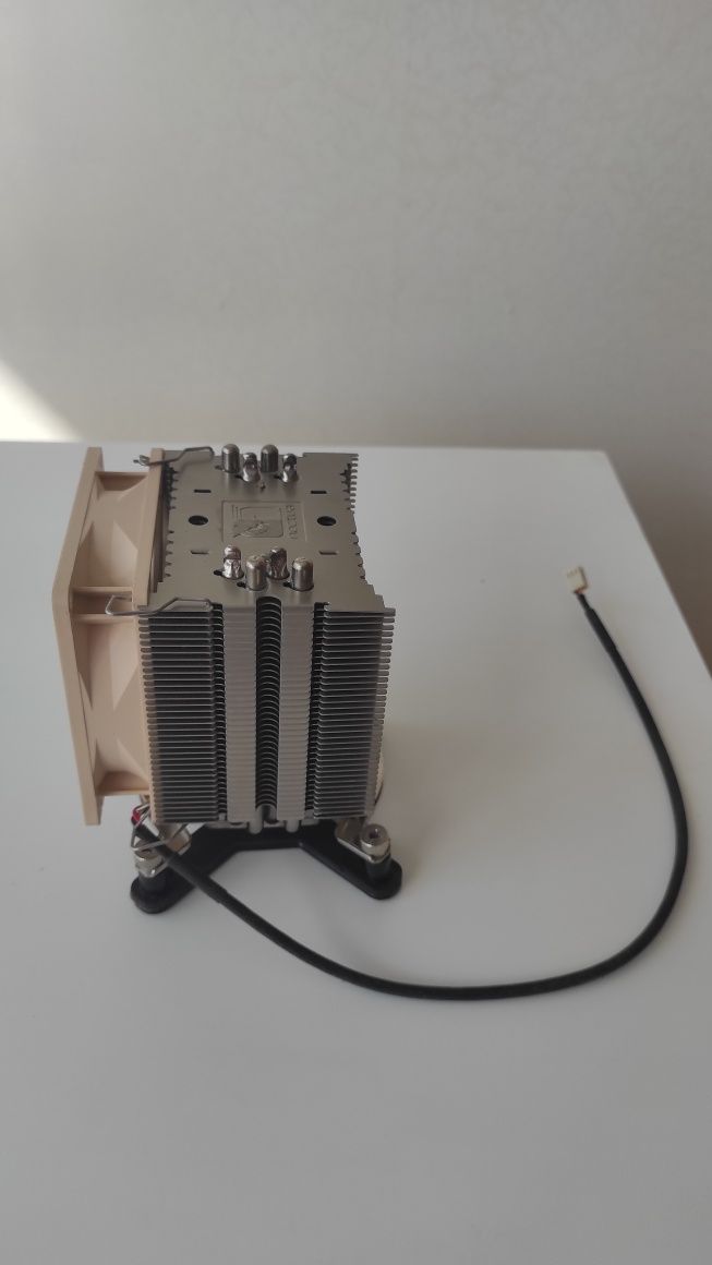 Кулер для процесора Noctua NH-U9B