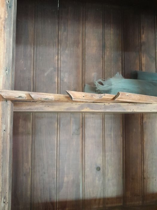 Móvel cantareira antiga