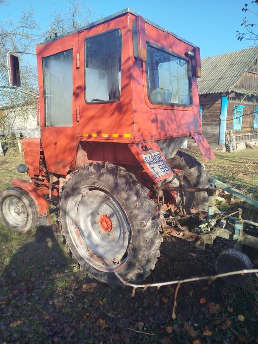 Продам трактор Т25