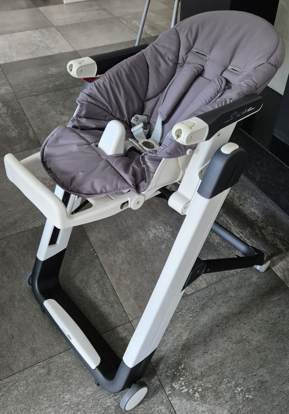 Peg Perego Siesta krzesełko do karmienia