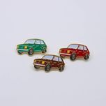 Przypinki emaliowane fiat 126p Maluch broszka na prezent trzy sztuki
