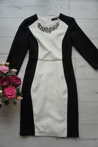 elegancka biało-czarna sukienka z biżuterią~ Reserved r.34