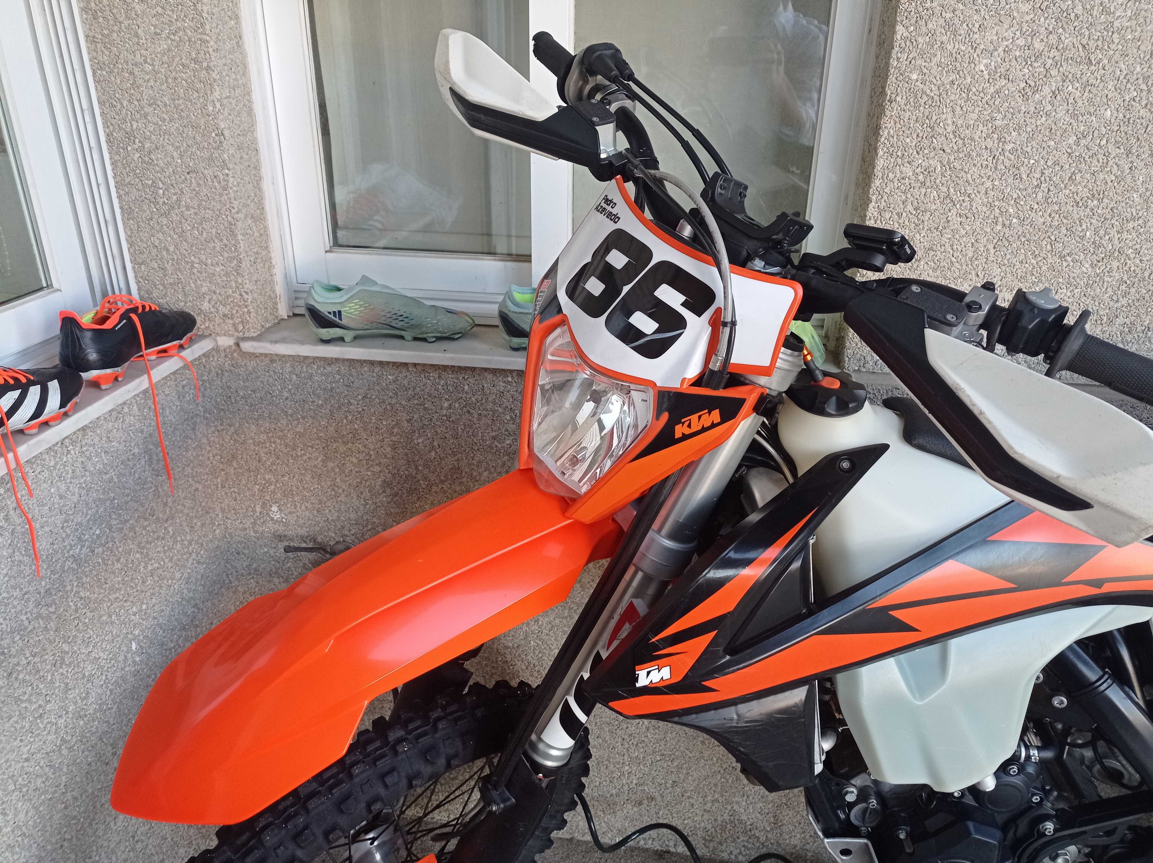 KTM 250 Exc f -2018 como nova