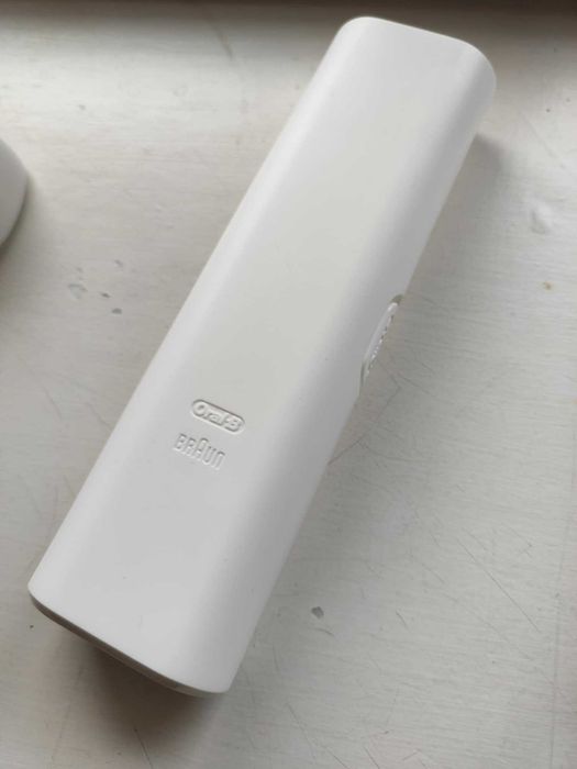 Oral-B Genius 9300 Rose Gold