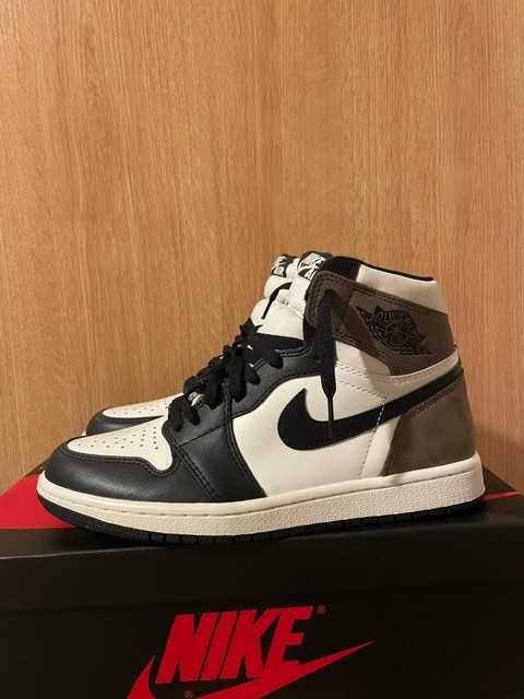 Jordan 1 dark mocha