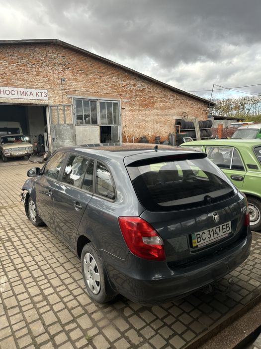 Skoda Fabia 2 . 2009 рік . 1.2 бензин CGPA . Після ДТП . Заводиться