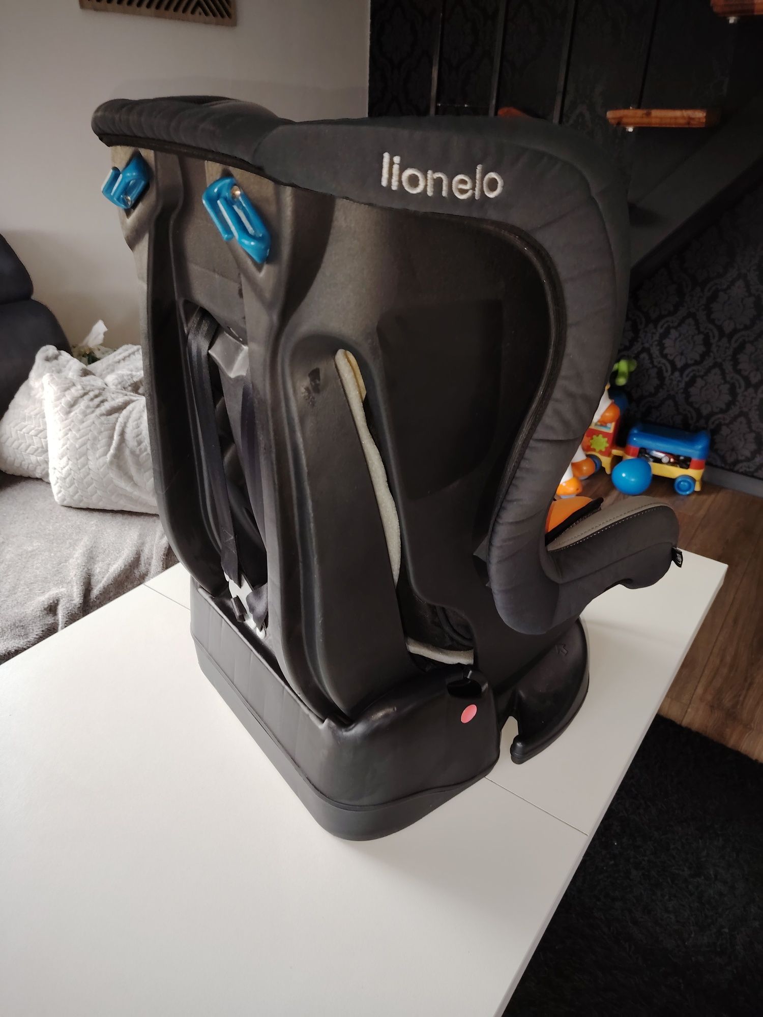 Fotelik lionelo 0-18kg