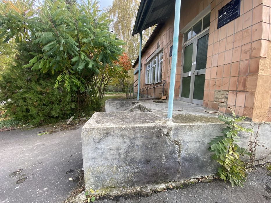 Продаж приміщення с В. Межиричі