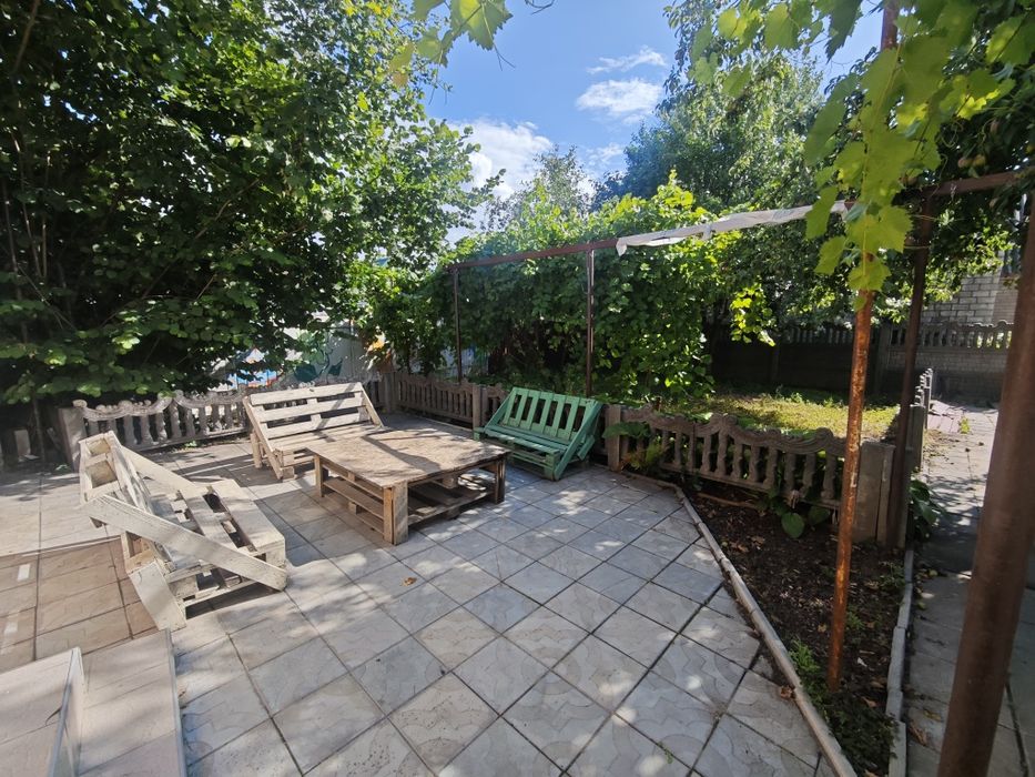 Оренда 4х кімнатного будинку у Дніпровському р-ні (Квітучий)