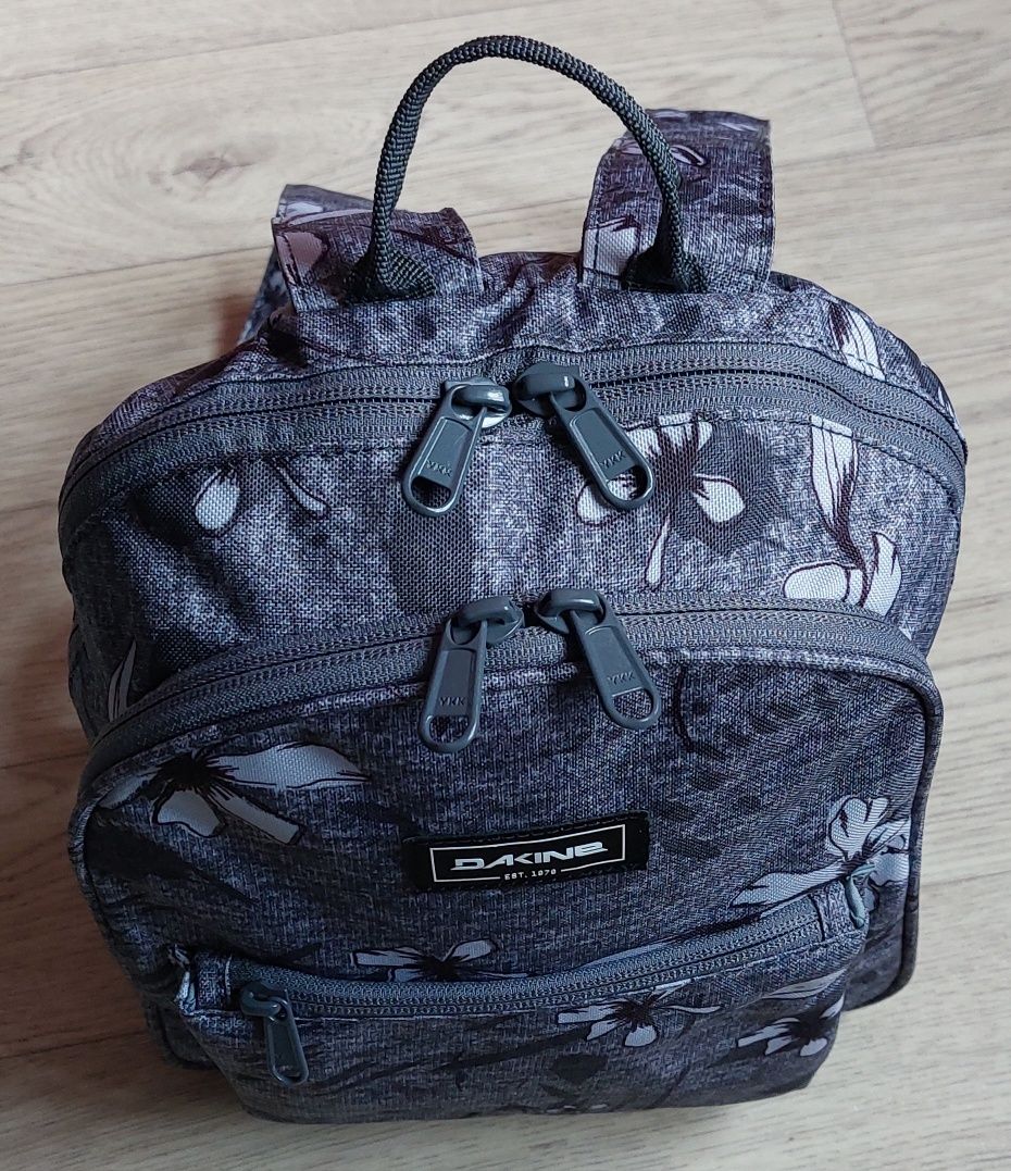 Рюкзак женский DAKINE ESSENTIAL Pack mini Floral 7L