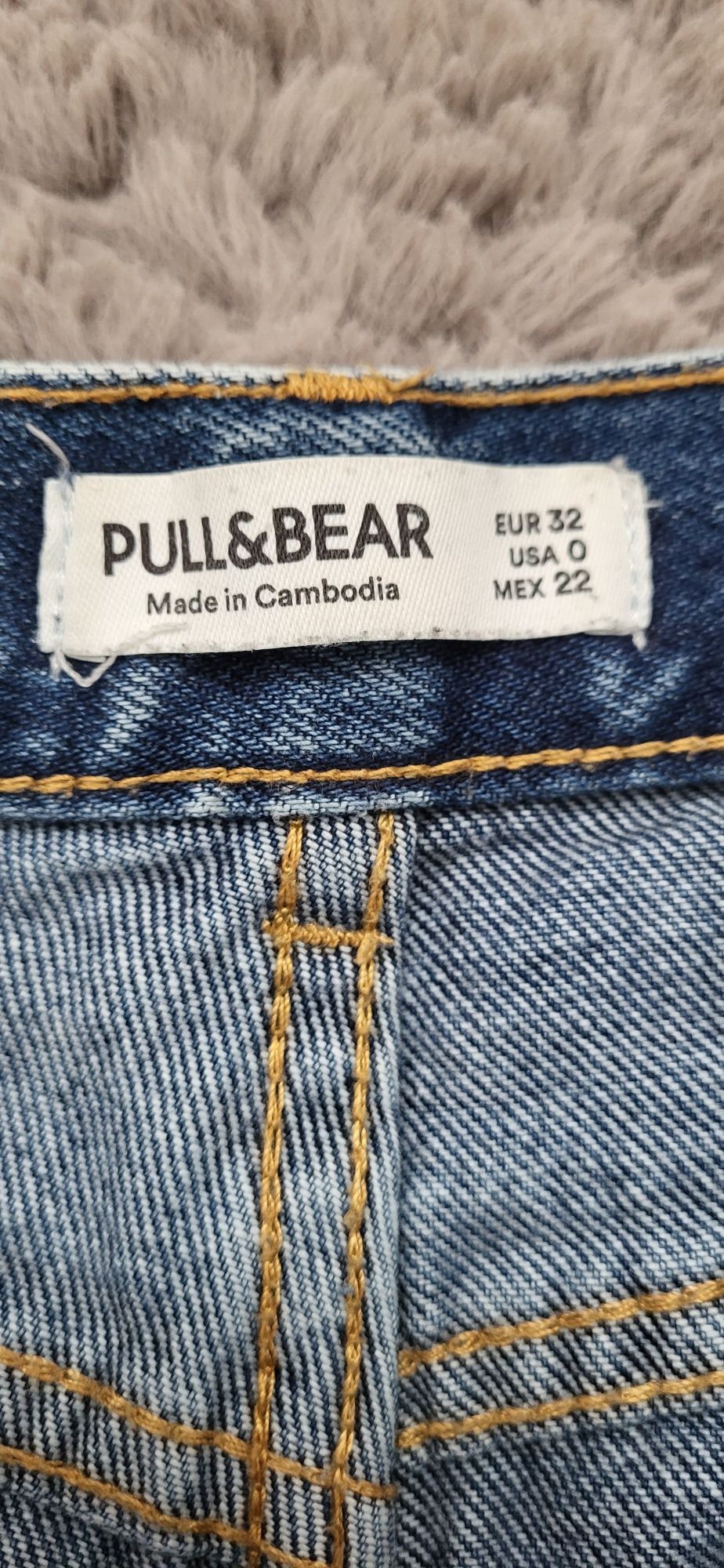 Jeansy pull & bear