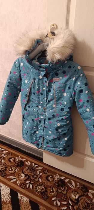 Зимова куртка-парка для дівчинки рр 140