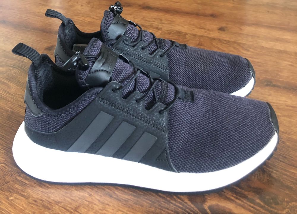 Кросівки жіночі Adidas р.36,5