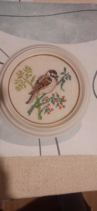 Ramki okragłe z haftami