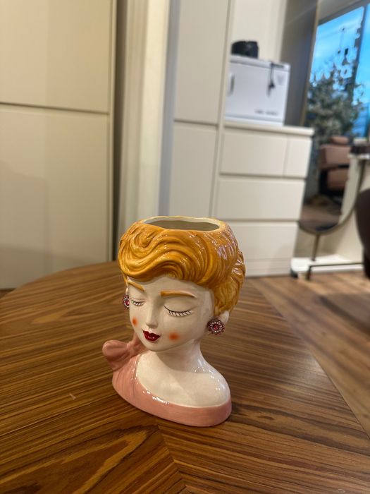 Boneca decorativa