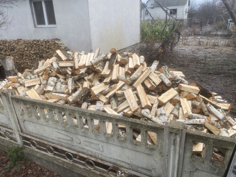 Дрова для котлів і камінів