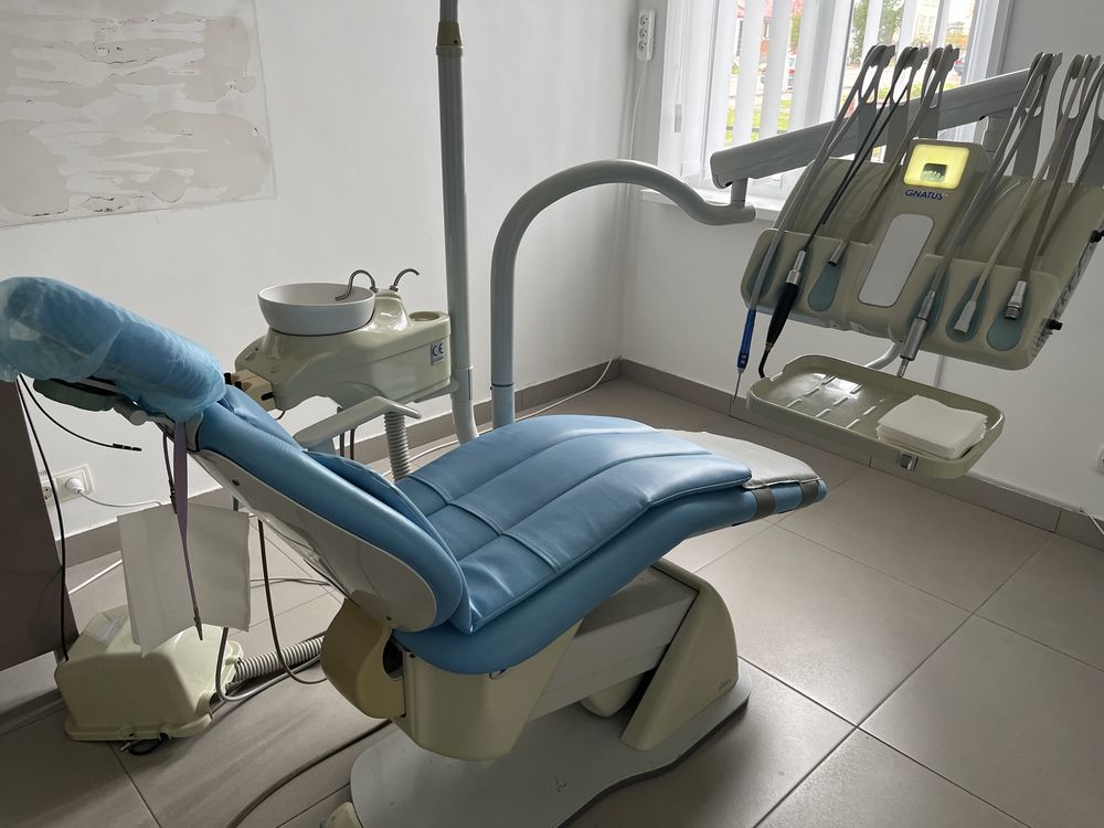 Стоматологічне крісло Gnatus