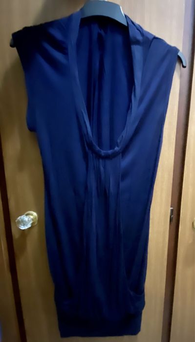 Vestidos (ler descrição)