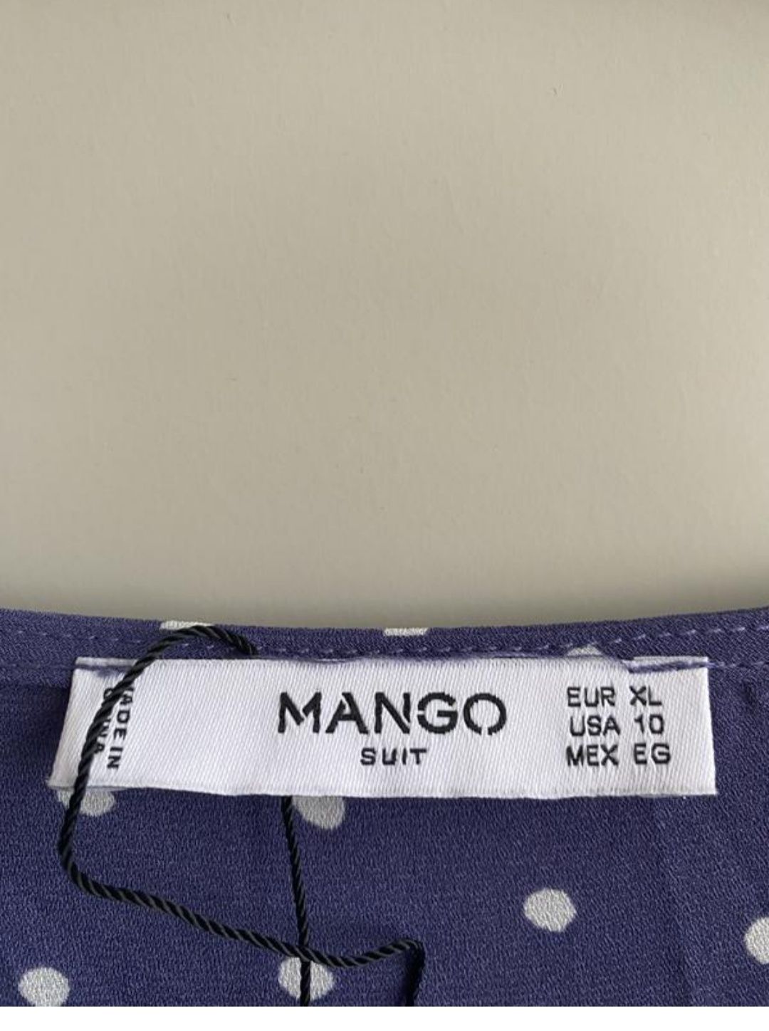 Стильне плаття Mango