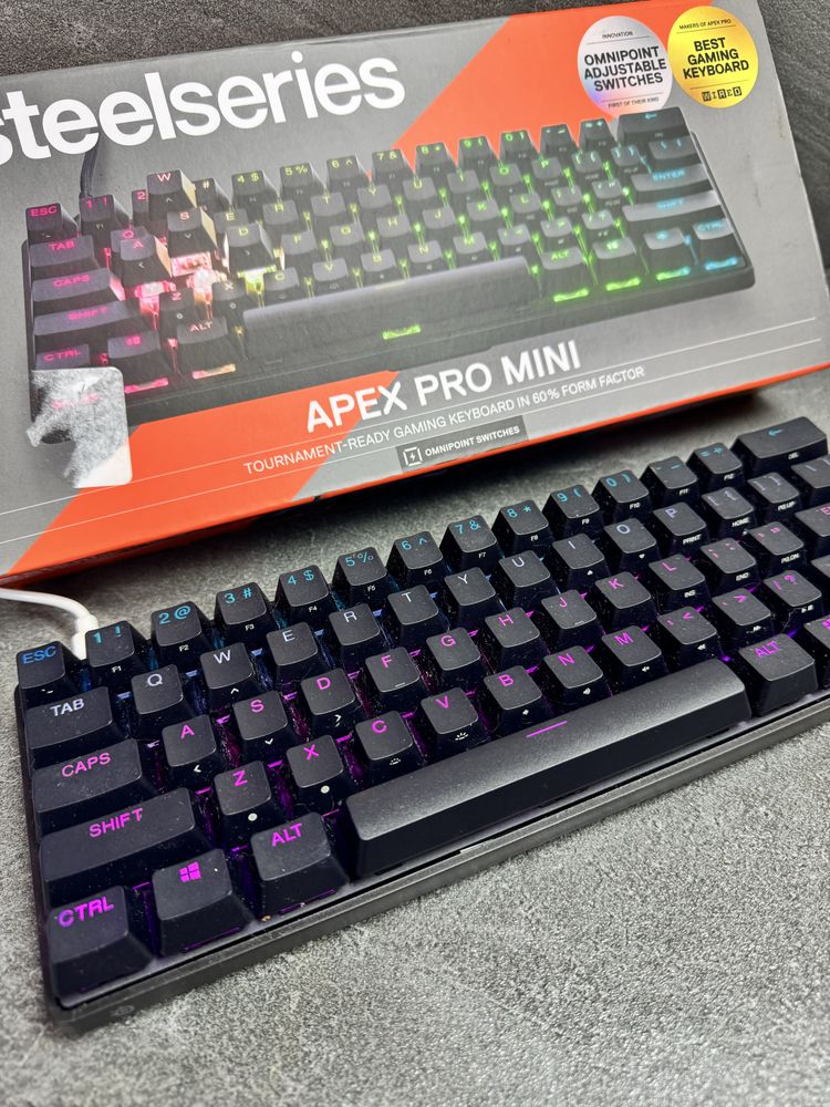 Ігрова геймерська клавіатура SteelSeries Apex Pro Mini