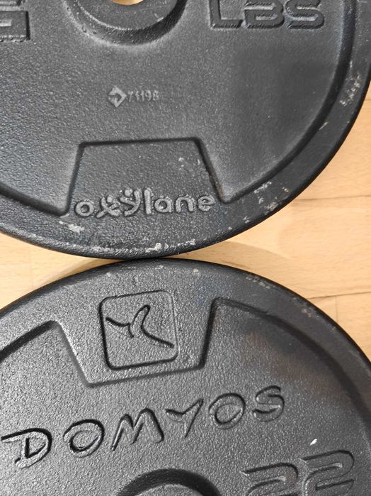 4x Talerz do treningu siłowego Domyos żeliwny 10 kg / 28 mm