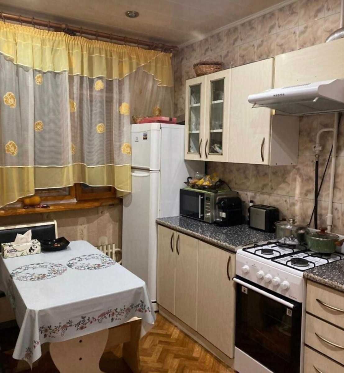 Быстро продам 3-х комнатную улучш. планировки, 3/9 Салтовка, 73 кв.м